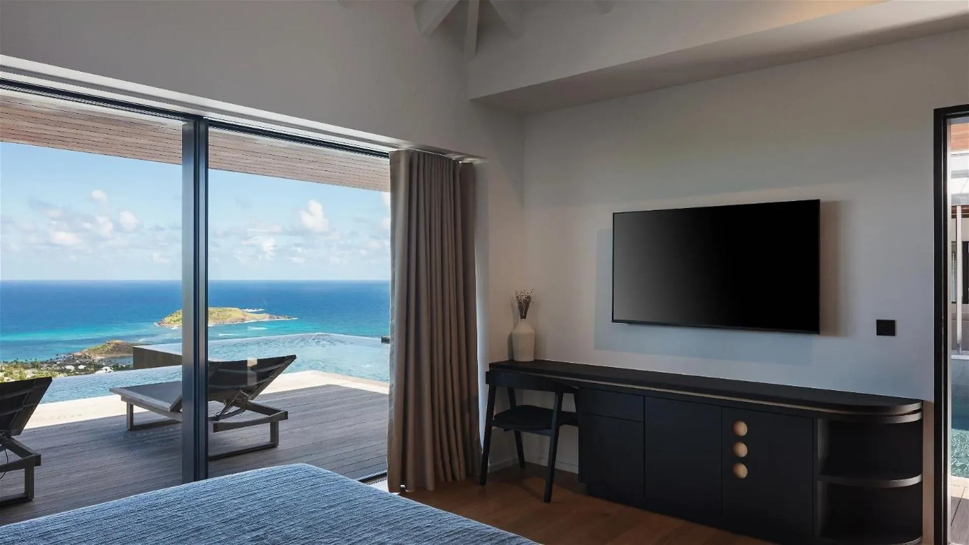 Chic Villa Located In The Caribbean Sunshine Gustavia