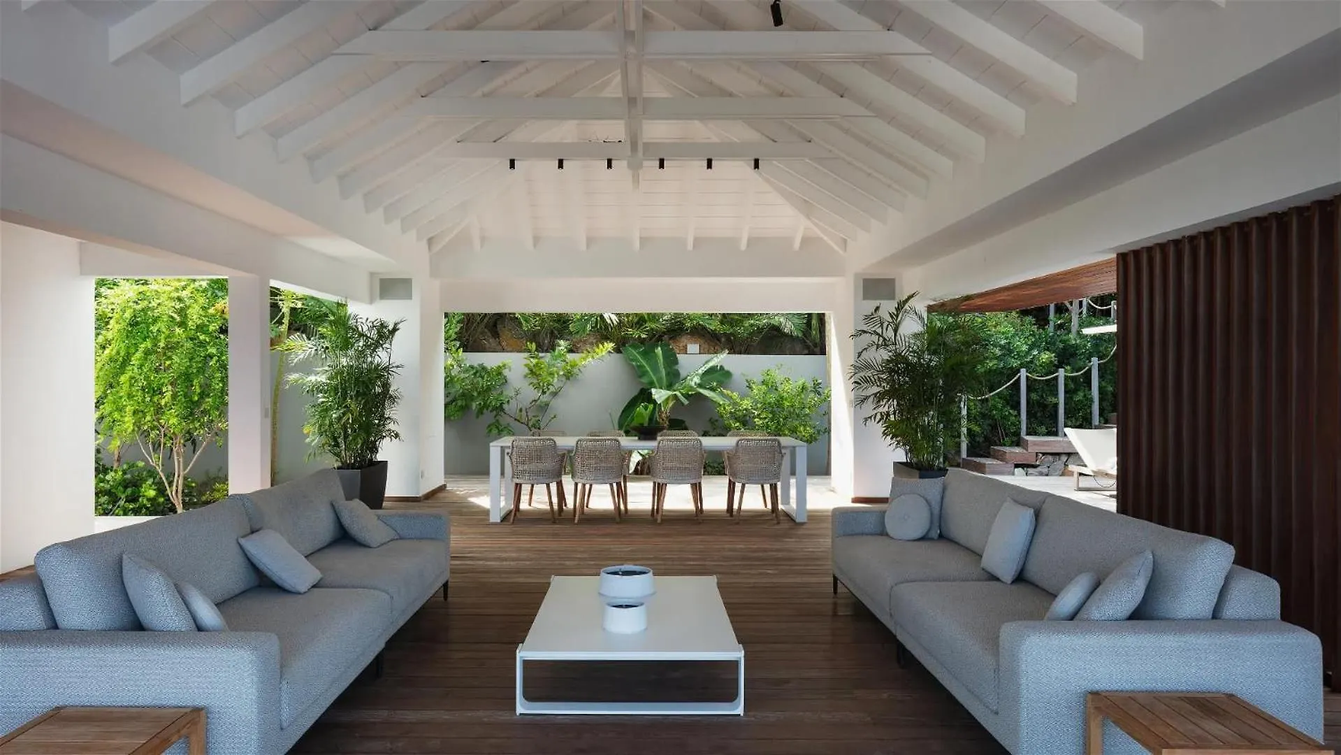 Chic Villa Located In The Caribbean Sunshine Gustavia